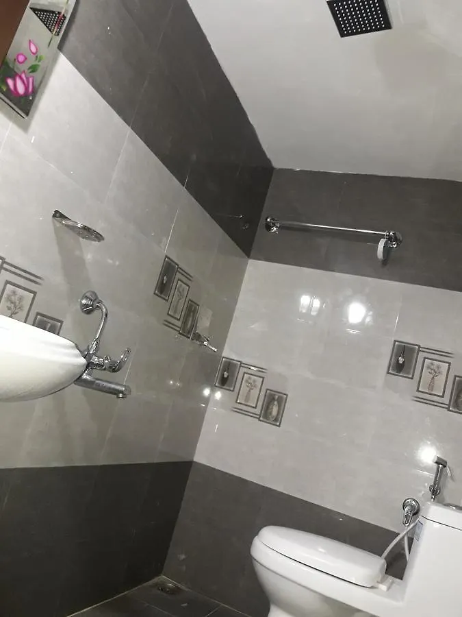 Tree House Bed & Breakfast Kochi